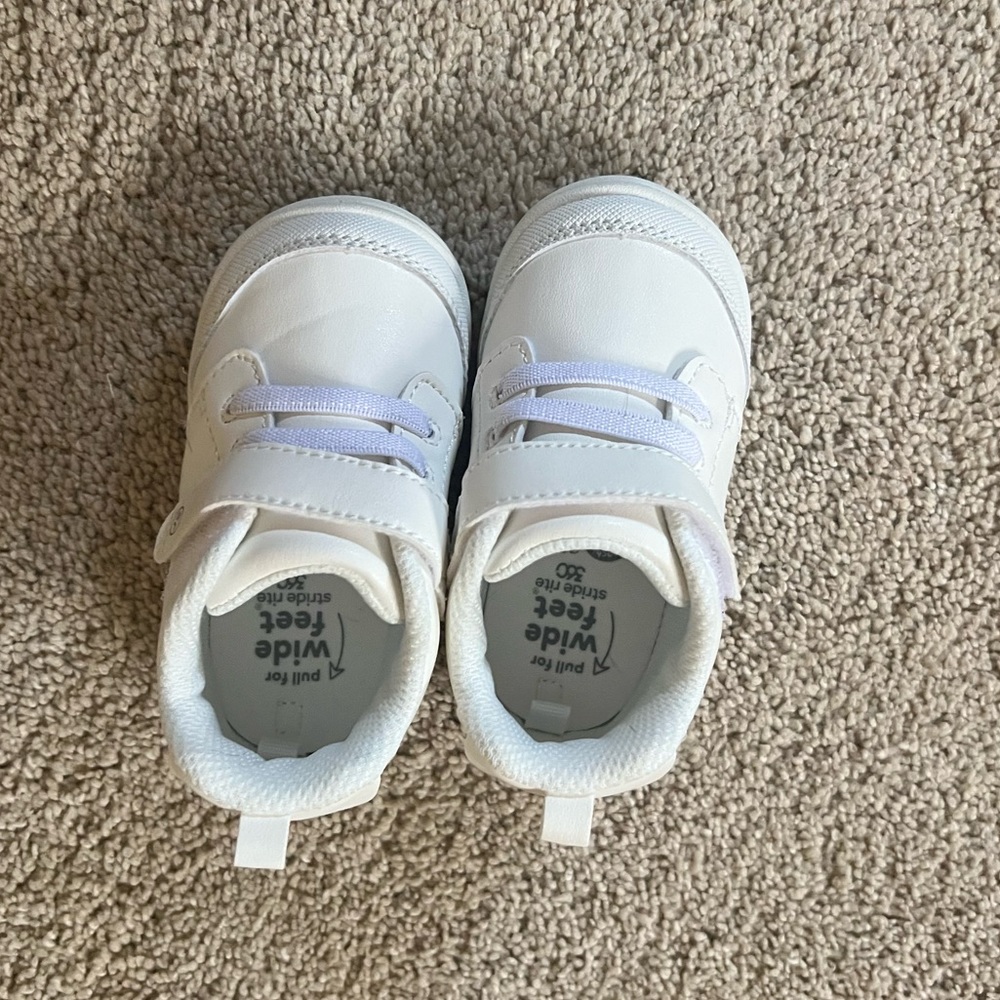 Stride rite 360 toddler shoes. New!